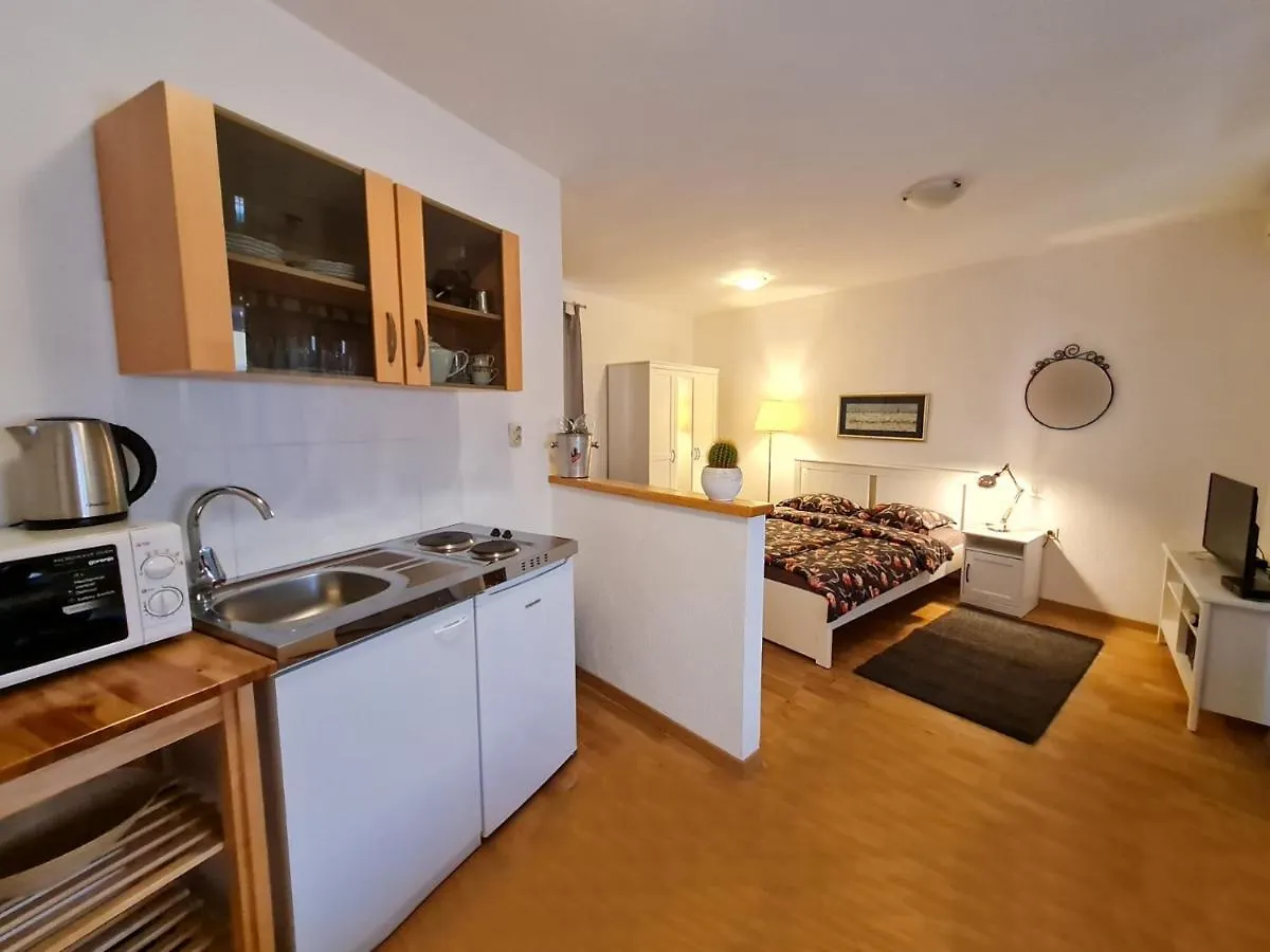 Old Town Apartments Croatia